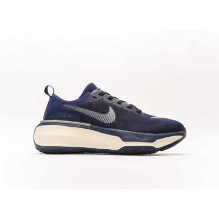 Nike zoom Invincible 3