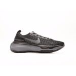 Nike zoom Invincible 3