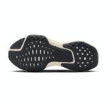 ⁦Nike zoom Invincible 3⁩ - الصورة ⁦4⁩