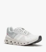 On Cloudrunner 2 - الصورة 5