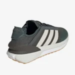 Adidas Avryn Shoes Green White - الصورة 4