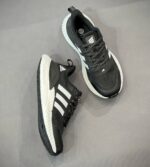 Adidas alphabounce boost Black & White - الصورة 6