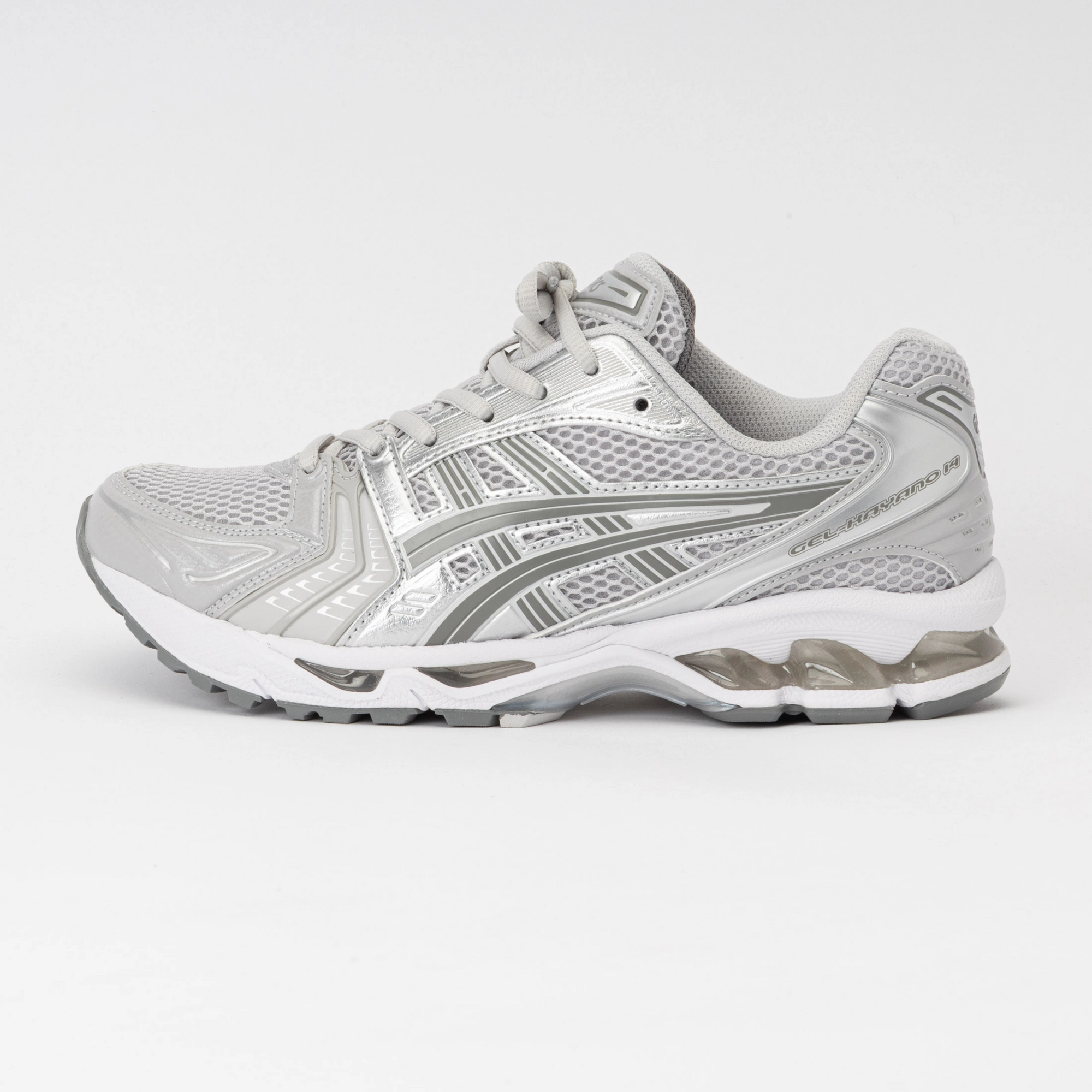 asics-women-gel-kayano-14-cloud-grey-clay-grey-1202a056-021-reshoots12-06 Asics Gel-Kayano 14 in Grey - الصورة 1