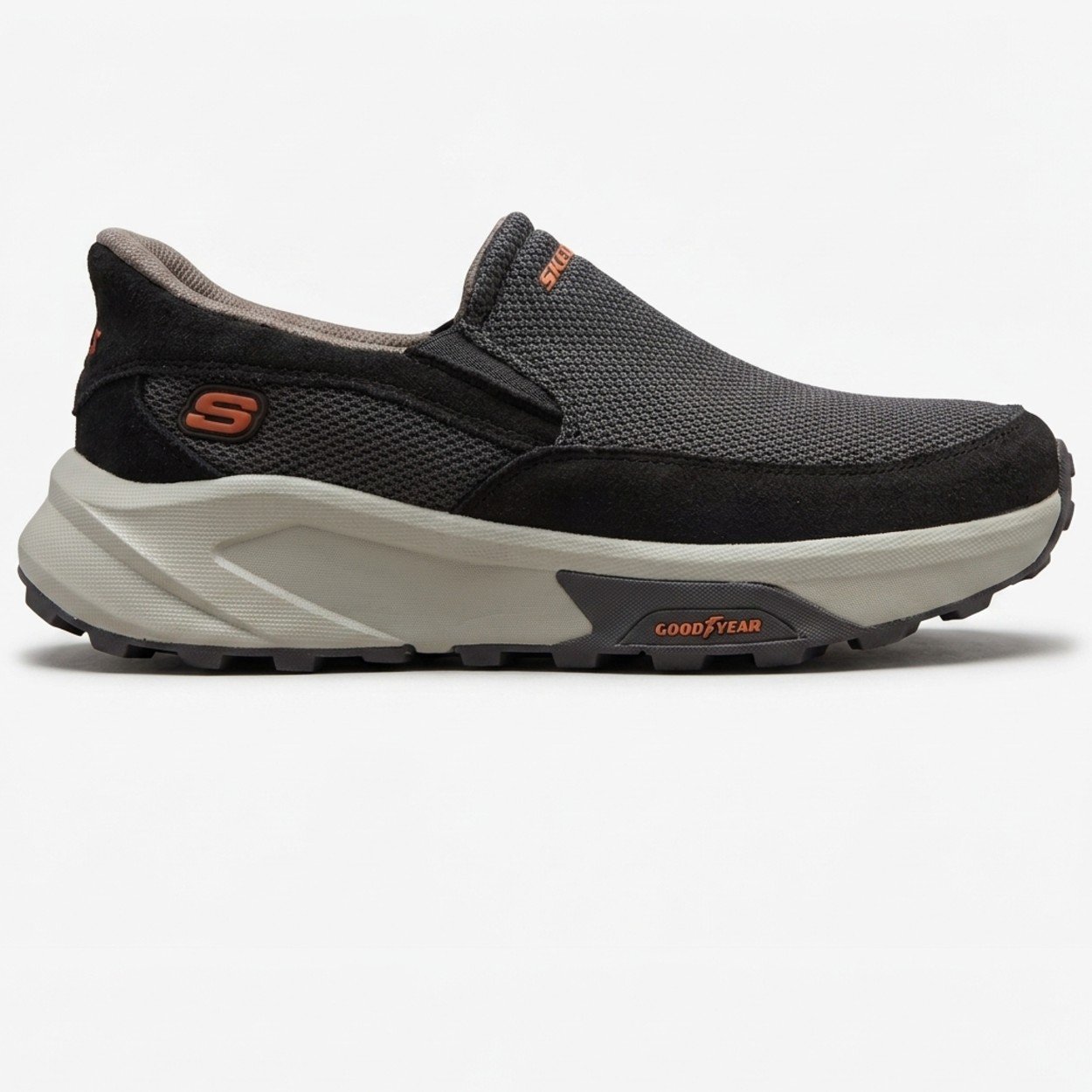 31b180b5-f229-41e7-8644-218e3878 Skechers Goodyear slip ins - الصورة 1