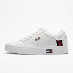⁦Tommy Hilfiger Sneakers white⁩ - الصورة ⁦3⁩
